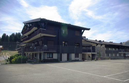 Les Gets Apartment | Apartment on the slopes, ideal for summer and winter