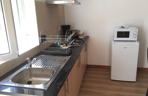 Fonte do Bispo Apartment | Apartment or studio amid orange and olive trees