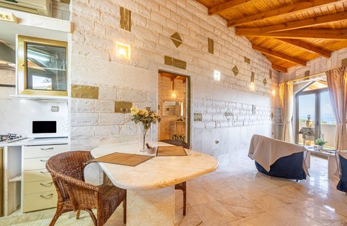 Gaios Apartment | Apartment 'Paco's Resort Luxury Villa 18' with Sea View, Wi-Fi and Air Conditioning