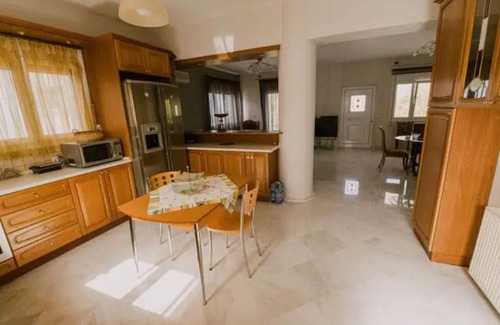 Monopari Apartment | Apartment 'Palailimnos' with Sea View, Wi-Fi and Air Conditioning