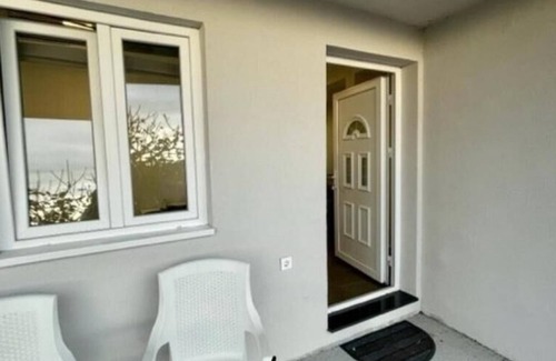 Zgrade Apartment | Apartment Panorama, Quiet Neighborhhod with Exceptional Sunset and Ocean Views