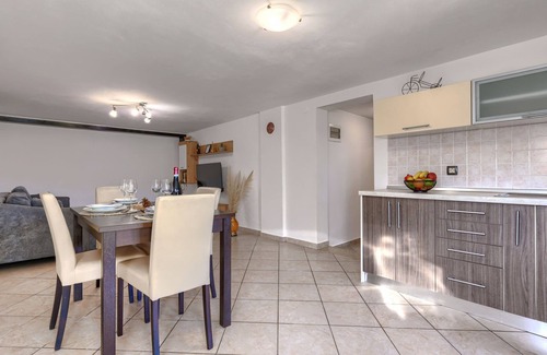 Krsan Apartment | Apartment Paola by Interhome
