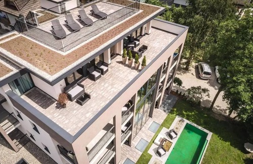 Sand in Taufers Apartment | Apartment 'Penthouse Xl- Right' with Mountain View, Shared Pool and Wi-Fi