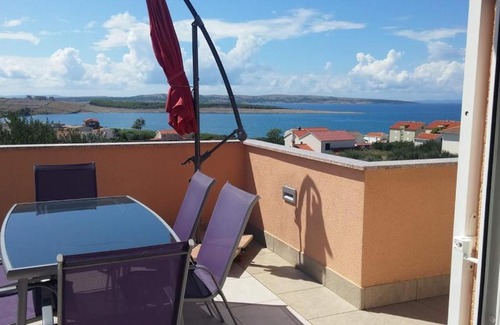 Povljana Apartment | Apartment Pepi
