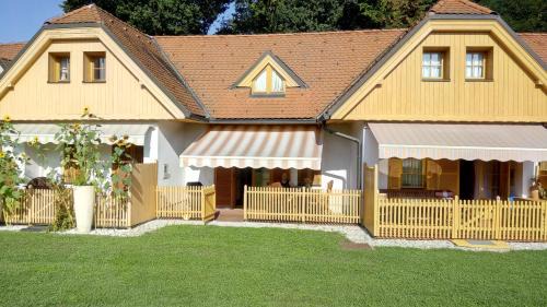 Moravske Toplice Apartment | Apartment Pika