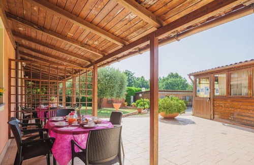Orentano Apartment | Apartment Ponziani-1 by Interhome