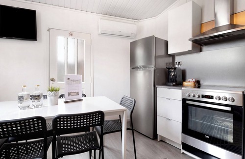 Old Town Apartment | Apartment 'Prestigegoldresidence 2 - Old Town' with Balcony, Wi-Fi and Air Conditioning