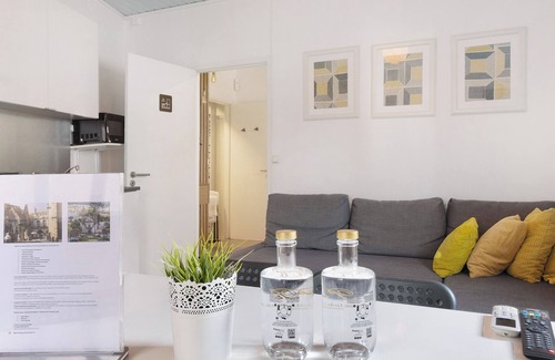 Old Town Apartment | Apartment 'Prestigegoldresidence 2 - Old Town' with Balcony, Wi-Fi and Air Conditioning