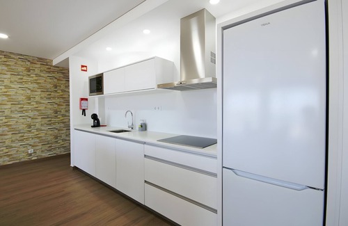 Macedo de Cavaleiros Apartment | Apartment 'Monte Bela Vista - 9' with Lake View, Wi-Fi and Air Conditioning