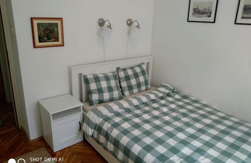 Grbavica Apartment | Apartment Rada