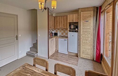 Les Claux Apartment | Apartment renovated may 24 - 3 bedrooms- ideally located - res. Albane - Vars