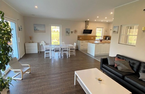 Attendorn Apartment | Apartment 'Repetal' with Private Terrace, Private Garden and Wi-Fi