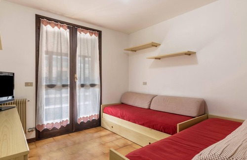 Passo del Tonale Apartment | Apartment "Residence Adamello Bilocale" with Mountain View & Balcony