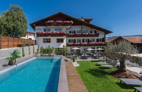 Tesimo Apartment | Apartment 'Residence Alpina Comfort Nr 6' with Shared Pool, Balcony and Wi-Fi