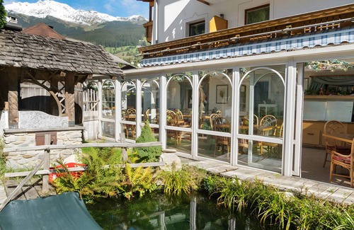 Stanga Apartment | Apartment 'Residence Priska Studio' with Mountain View, Shared Garden and Wi-Fi