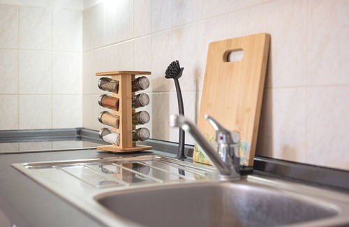 Mühlhausen Apartment | Apartment 'Residenz Unter Den Linden Specht' with Wi-Fi