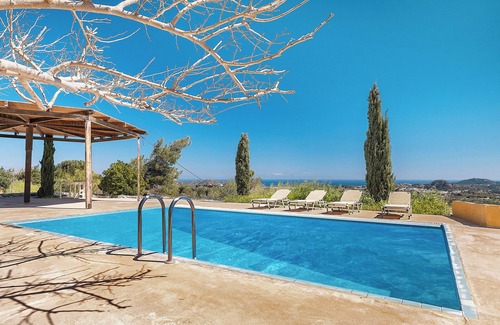 Filerimos Apartment | Apartment 'Rhodes Retreat - Persefoni's Loft' with Sea View, Wi-Fi and Air Conditioning