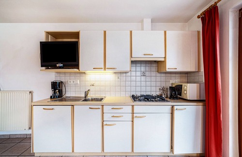 Curon Venosta Apartment | Apartment "Rieglhof Maisel" with Mountain View, Garden & Wi-Fi