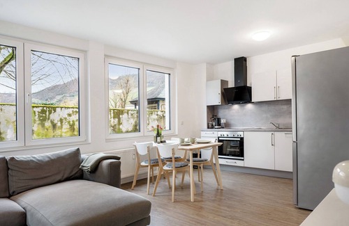 Trittenheim Apartment | Apartment 'Rieslingglück' with Wi-Fi