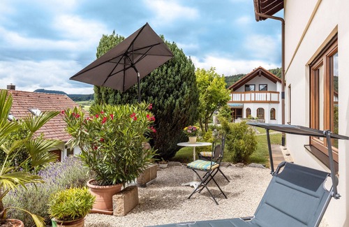 Durbheim Apartment | Apartment 'Rieth' with Mountain View, Private Terrace and Wi-Fi