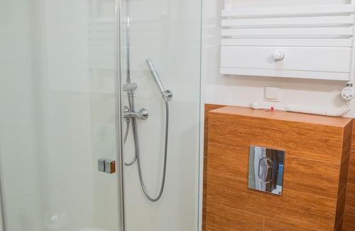 Cetniewo Apartment | Apartment Riviera 38m2, 4pax, Internet, Terrace, Parking, Lift, AC