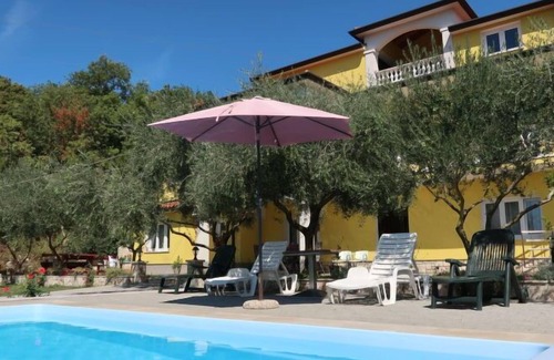 Labin Apartment | Apartment Roberta (LBN408) in Labin - 6 persons, 2 bedrooms