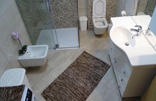 Slavonski Brod Apartment | Apartment-Roncevic-2-mit-Meeresblick
