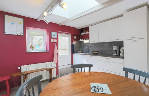 Pontrieux Bed & Breakfast | Apartment "Room 2nd Floor" with Shared Terrace, Shared Garden and Wi-Fi