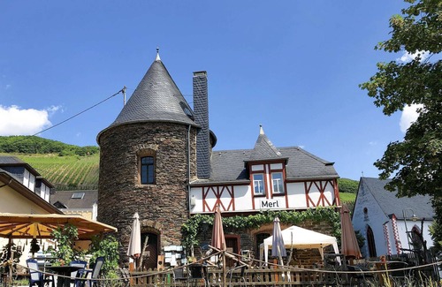 Merl House | Apartment Rosé in Apartments Merl, Zell (Mosel)