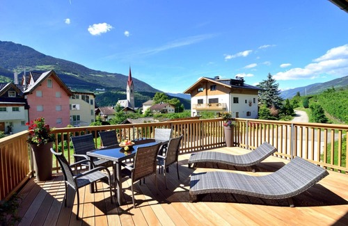 Bressanone Apartment | Apartment 'Rumlhof Rittner Horn' with Mountain View, Shared Pool and Wi-Fi