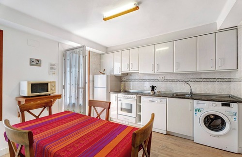 Torla Apartment | Apartment 'Rural Ordiso' with Mountain View, Private Terrace and Wi-Fi