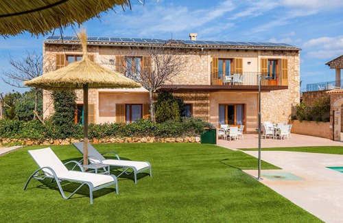 Ariany Apartment | Apartment 'S Hort Can Capità Estudio Balcón 7' close to the Sea with Shared Pool & Wi-Fi
