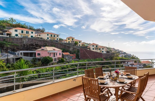 Estrela da Calheta Apartment | Apartment Serramar , Tranquility , wonderful views of the sea and mountains