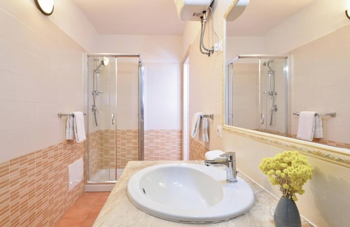 Dorgali Apartment | Apartment Sa Pintadera with Mountain View, Wi-Fi & Terrace
