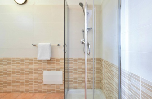 Dorgali Apartment | Apartment Sa Pintadera with Mountain View, Wi-Fi & Terrace