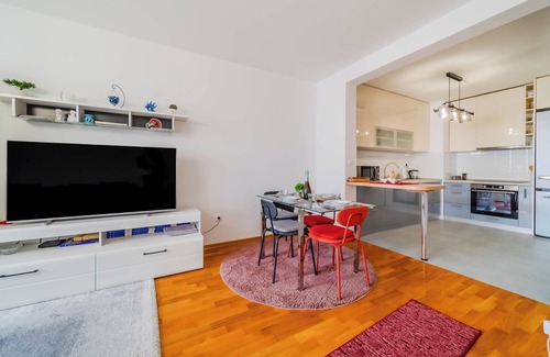 Zagreb Apartment | Apartment Saga With Terrace And Parking, Zagreb, Croatia