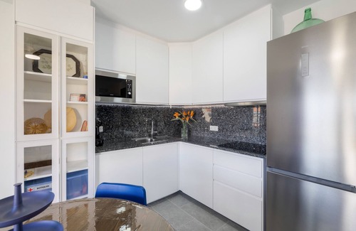 Brena Baja Apartment | Apartment 'Salitre Tea' with Sea View, Shared Pool and Wi-Fi