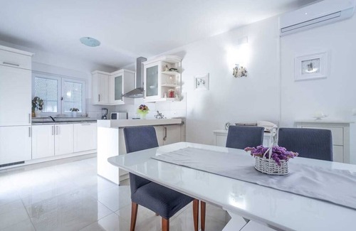 Vrsi Apartment | Apartment Sandrina A3 | Adriatic Luxury Villas