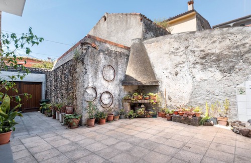 Onifai Apartment | Apartment 'Santu Jorji' with Mountain View, Wi-Fi and Air Conditioning