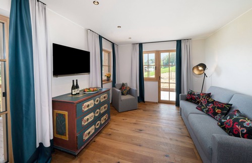 Fie allo Sciliar Apartment | Apartment "Schlosshof Himml" with Mountain View, Private Terrace & Wi-Fi