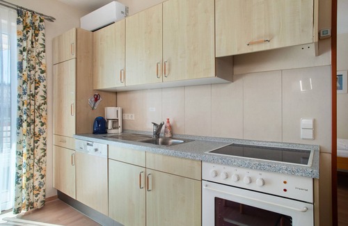 Deggenhausertal Apartment | Apartment 'Schlüsselblume' with Shared Garden, Wi-Fi and Air Conditioning