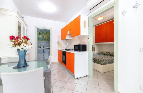 La Muddizza Apartment | Apartment 'Sea Paradise' with Sea View, Wi-Fi and Air Conditioning