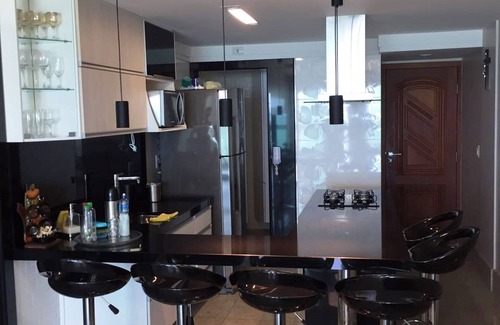 Praia do Morro Condo | APARTMENT SEAFRONT WITH WI-FI, EXCELLENT LOCATION, Balcony, 3 bedrooms