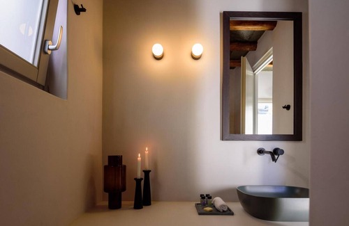 Ano Meria House | Apartment 'Seascape Suite 3' with Sea View, Wi-Fi and Air Conditioning