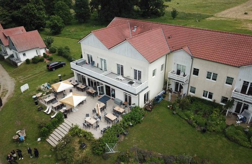 Kummerow Apartment | Apartment 'Seeblick Kummerow' with Lake View, Shared Terrace and Wi-Fi
