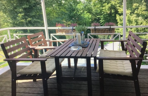 Moehnesee Apartment | Apartment Seeloft with balcony and direct lake view on the Möhnesee