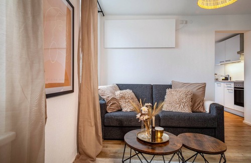 Bregenz Apartment | Apartment 'Seezauber Bregenz' with Mountain View, Balcony and Wi-Fi