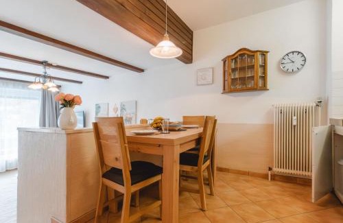 Bad Hofgastein Apartment | Apartment Sepp by Interhome