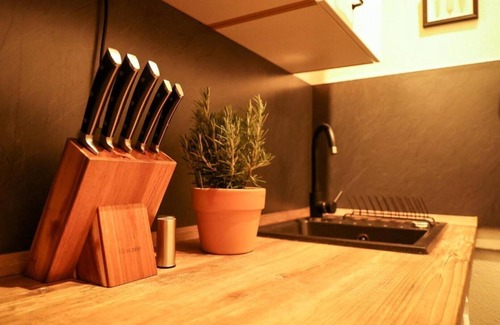 Goslar Old Town Apartment | Apartment Serenade am Zwinger with balcony & terrace