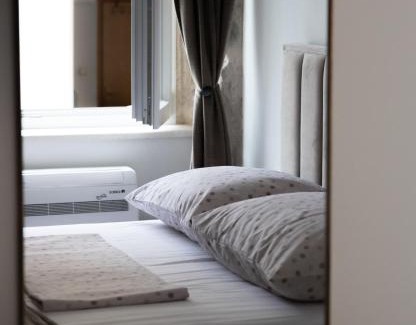 Split Apartment | Apartment Sika Split